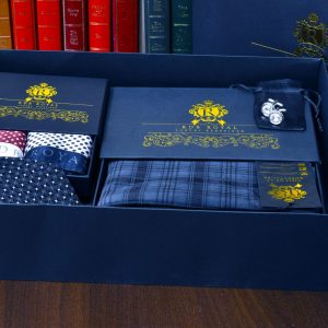 Hodvábny darčekový set zo šálu, kravaty, vreckoviek a gombíkov swarovski