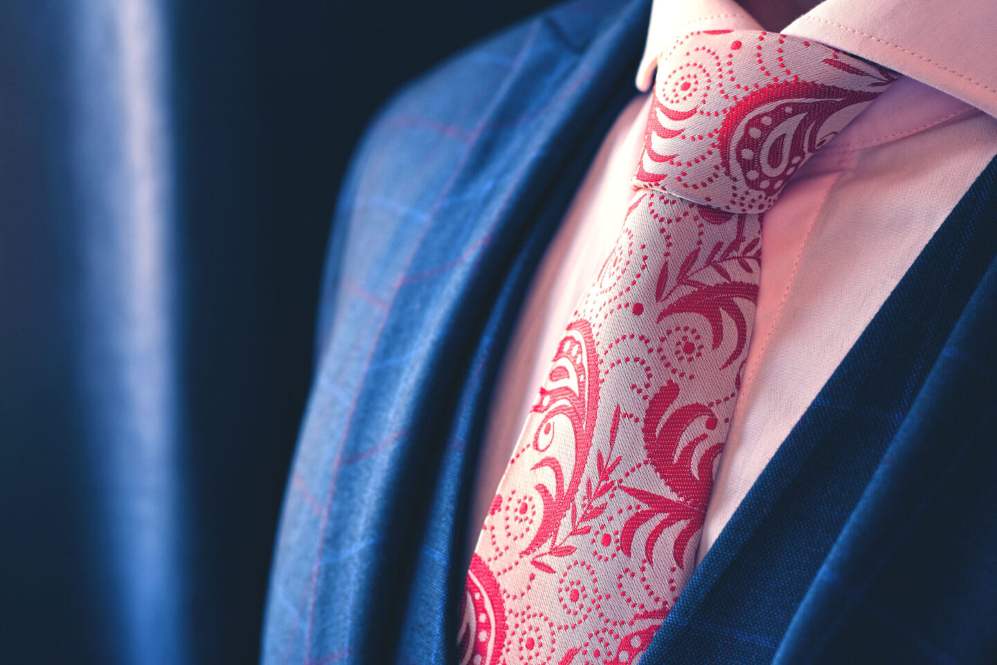 Ďalší pohľad: Silk Necktie, Paisley, Pink and White
