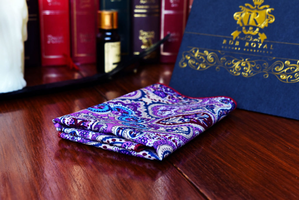 Detail produktu: Bavlnená Vreckovka Do Saka, Paisley, Ružovo Fialová