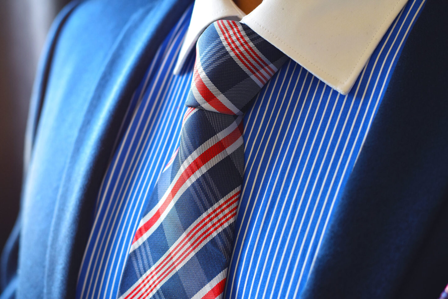 Ďalší pohľad: Silk Necktie, Striped, Blue and Red