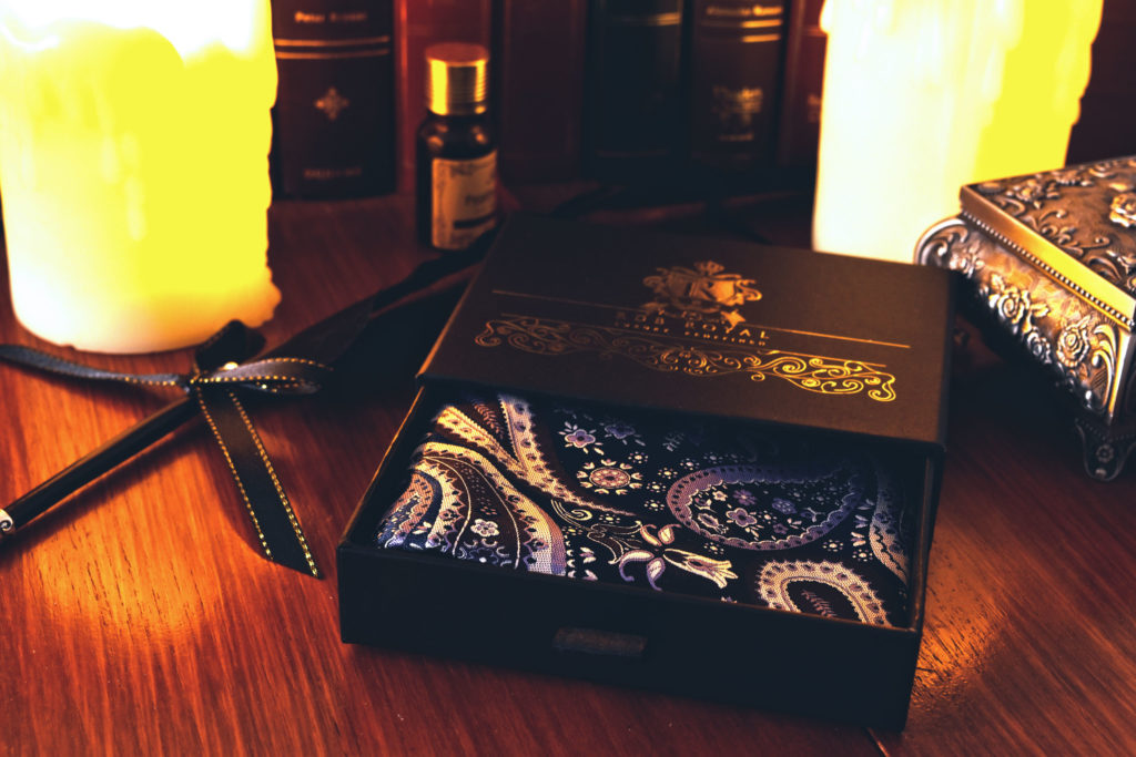 Detail produktu: Silk Pocket Square, Paisley, Navy Blue