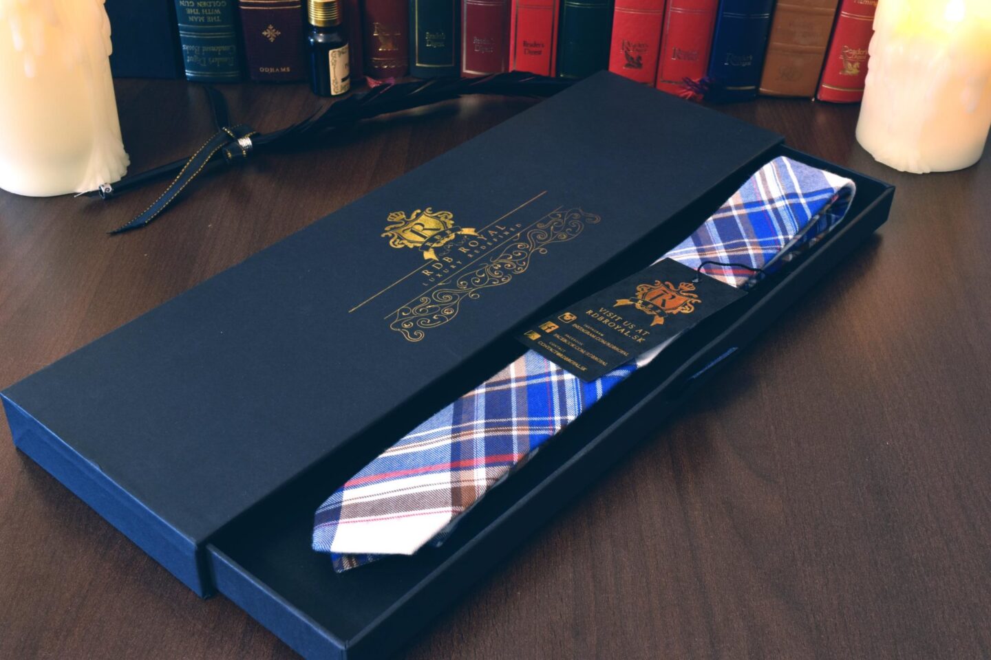 SLIM bavlnená modro červená kockovaná luxusná kravata RDB Royal v darčekovom prestížnom balení